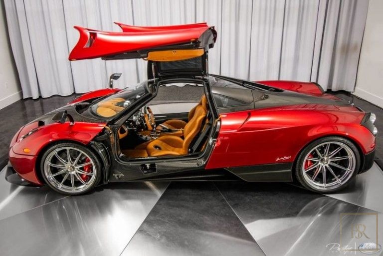 2014 Pagani HUAYRA buy for sale For Super Rich