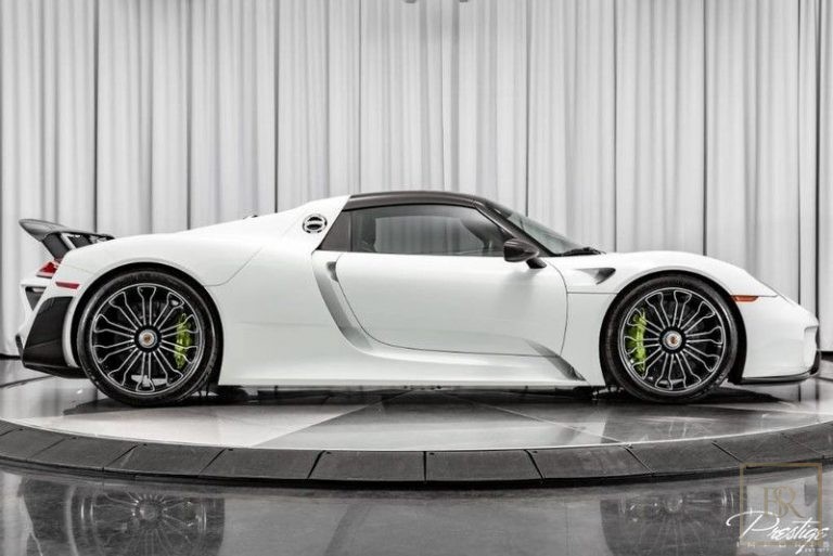 2015 Porsche 918 SPYDER Automatic for sale For Super Rich